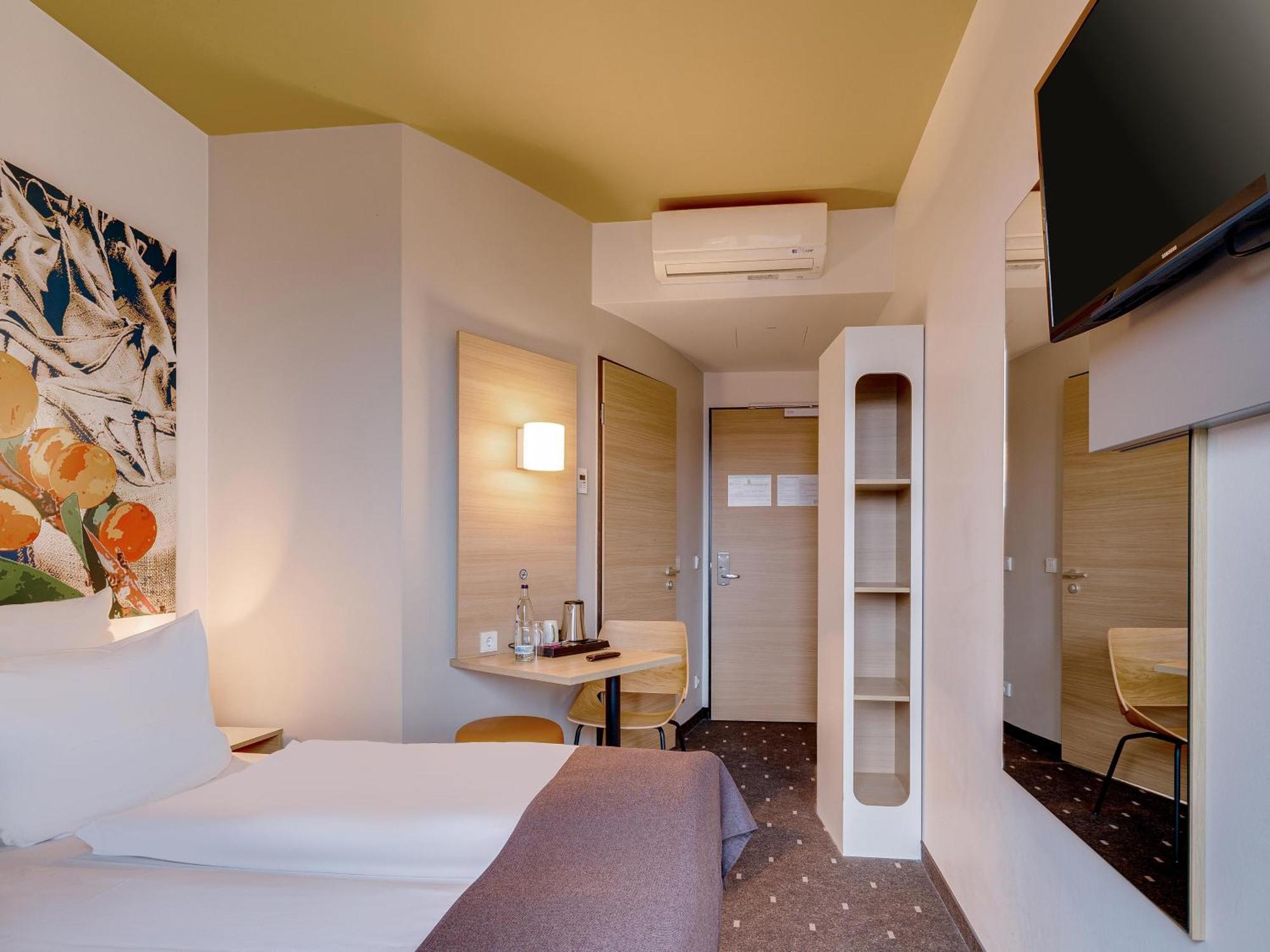 B&B Hotel Bremen-Ueberseestadt Extérieur photo