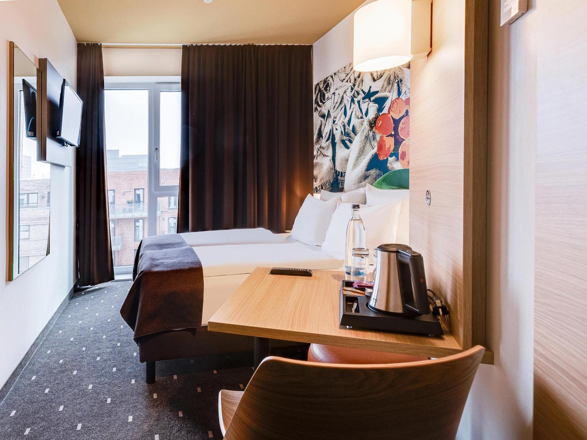 B&B Hotel Bremen-Ueberseestadt Extérieur photo