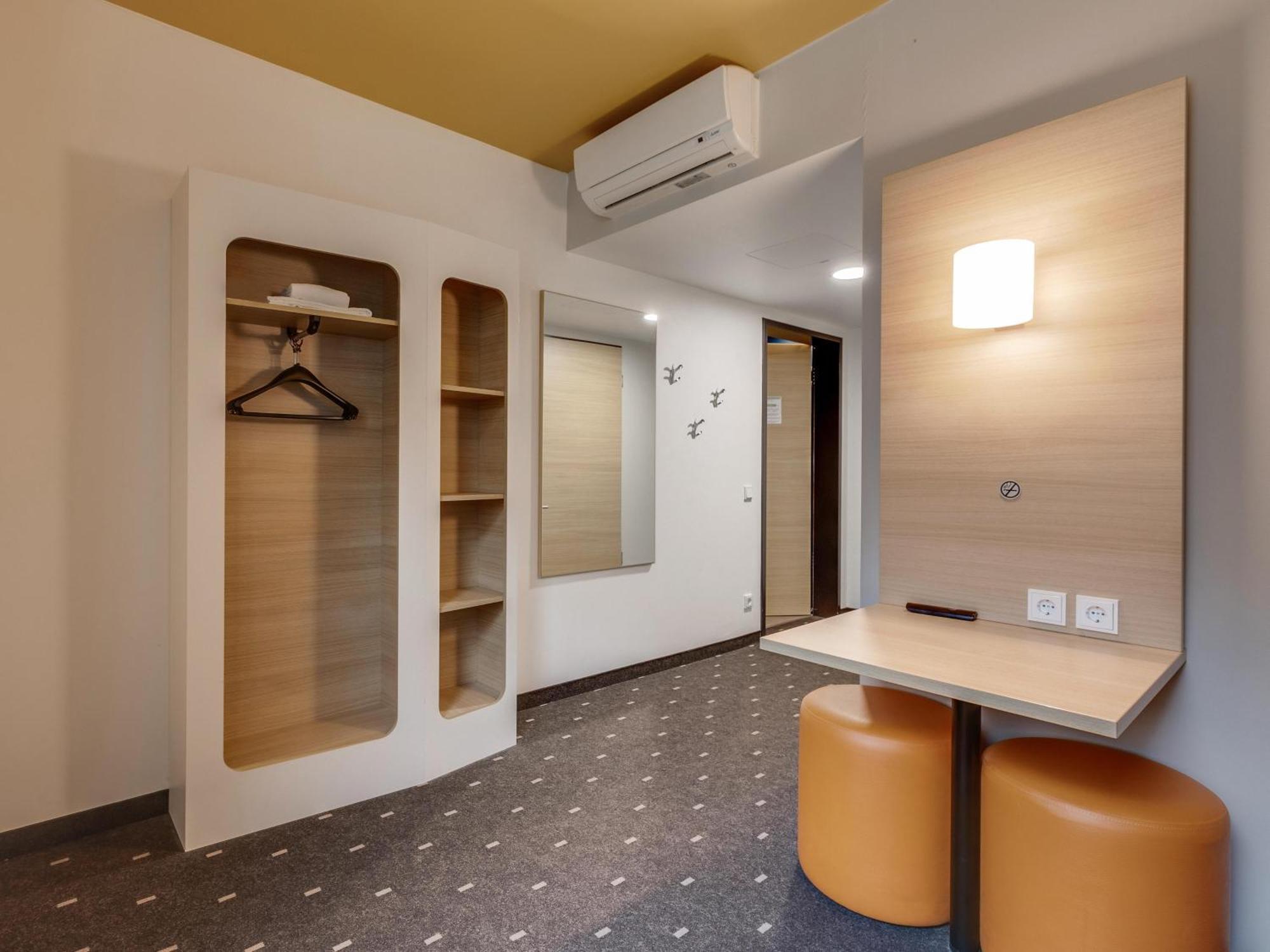 B&B Hotel Bremen-Ueberseestadt Extérieur photo