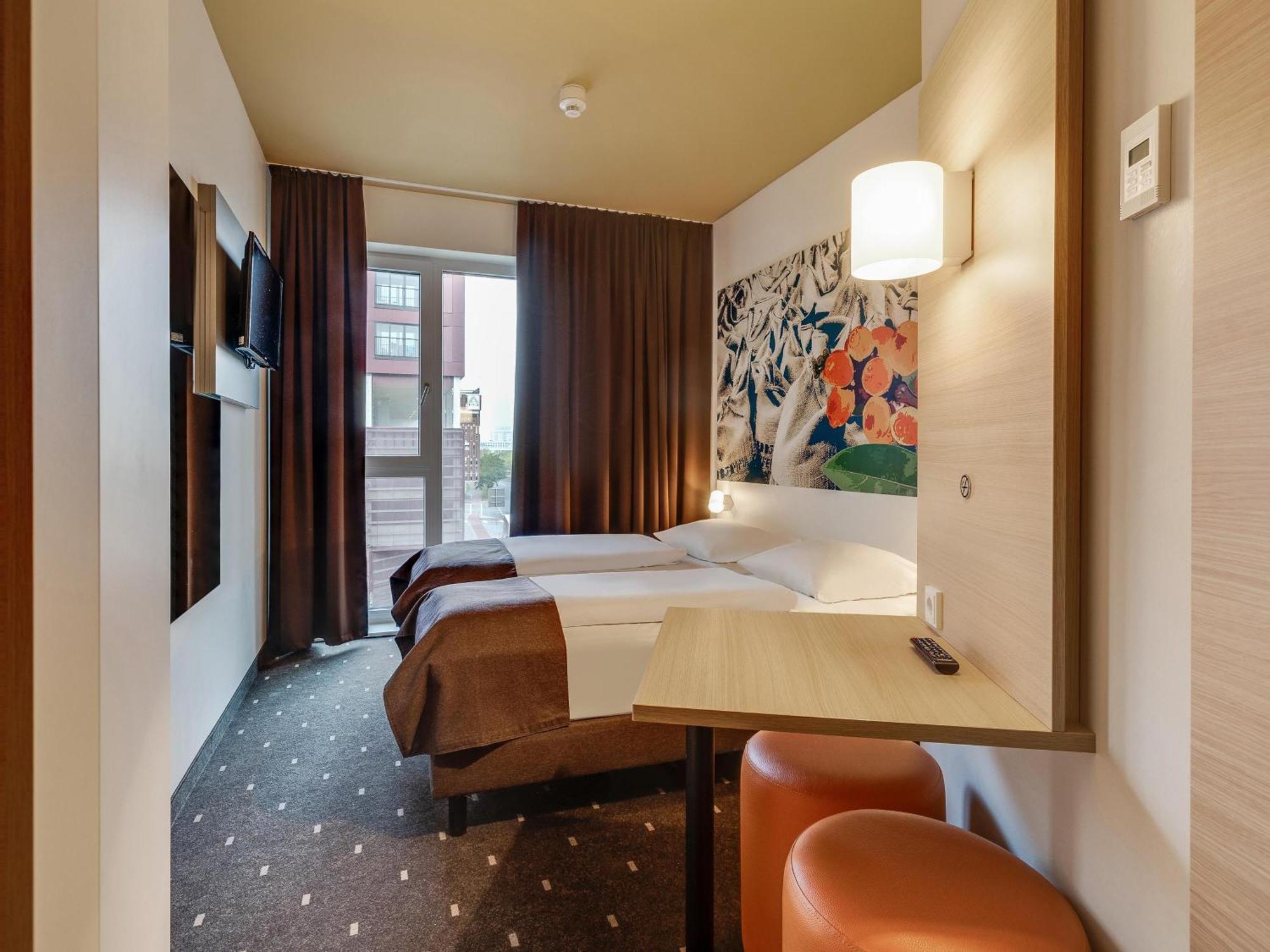 B&B Hotel Bremen-Ueberseestadt Extérieur photo